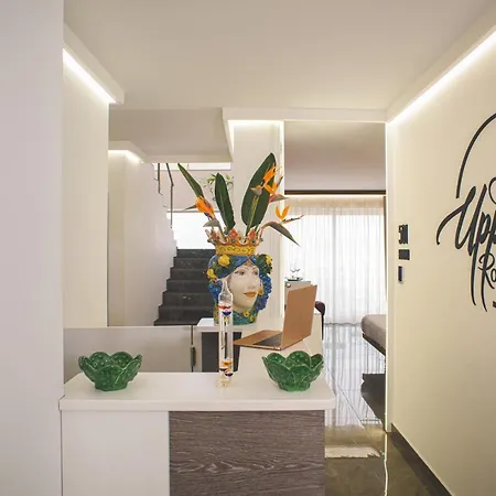 Upper - Boutique Bed and breakfast