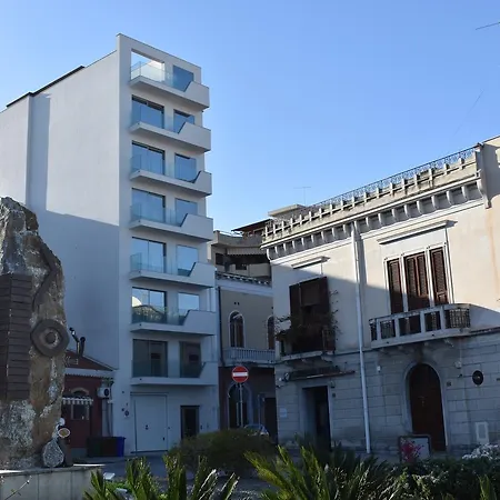 Upper - Boutique Bed & Breakfast Milazzo