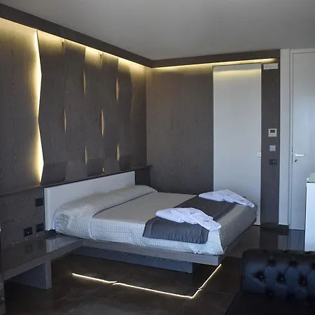 Upper - Boutique Bed & Breakfast Milazzo