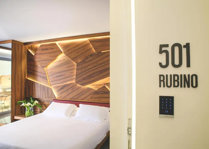 Panzió Upper - Boutique Milazzo